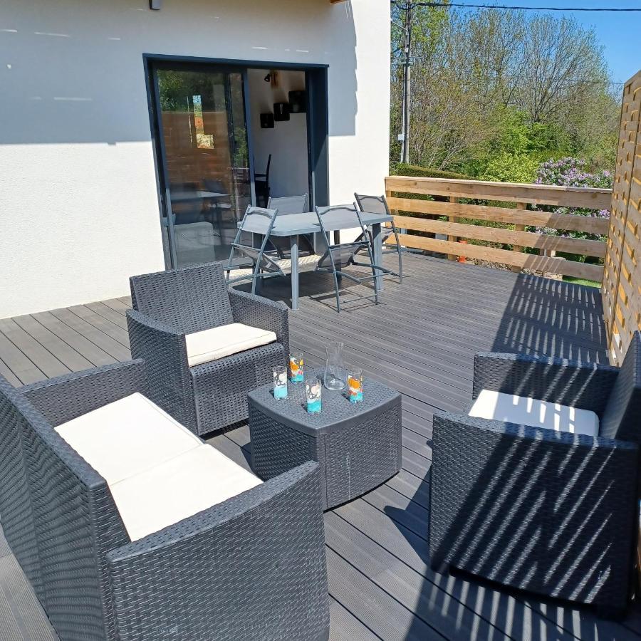 Tres Belle Maison Cosy Orcines Exterior photo
